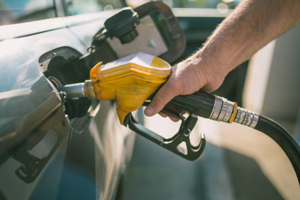 Giá xăng dầu 2/11: Lại đồng loạt tăng sau phiên giảm