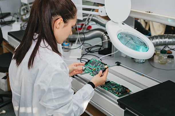 7.917 hình ảnh ấn tượng về nghề lắp ráp điện tử rất độc đáo, mời bạn cùng tham khảo