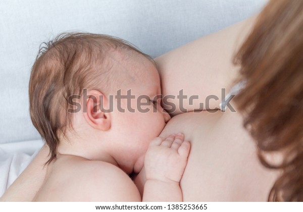 909 tấm ảnh trẻ em bú sữa mẹ, với nhiều hình ảnh, mẫu mã thiết kế đẹp mắt.